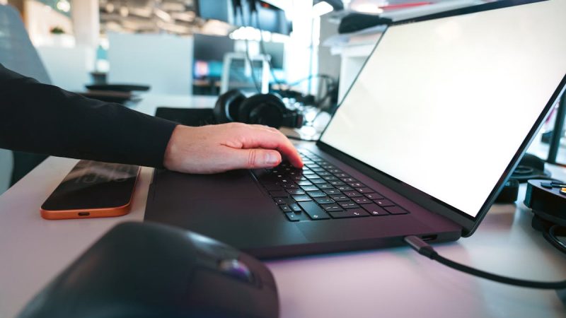 AI Là Gì? Hiểu Từ A-Z Trong 20 Phút — Có Ví Dụ Thực Tế 2026
