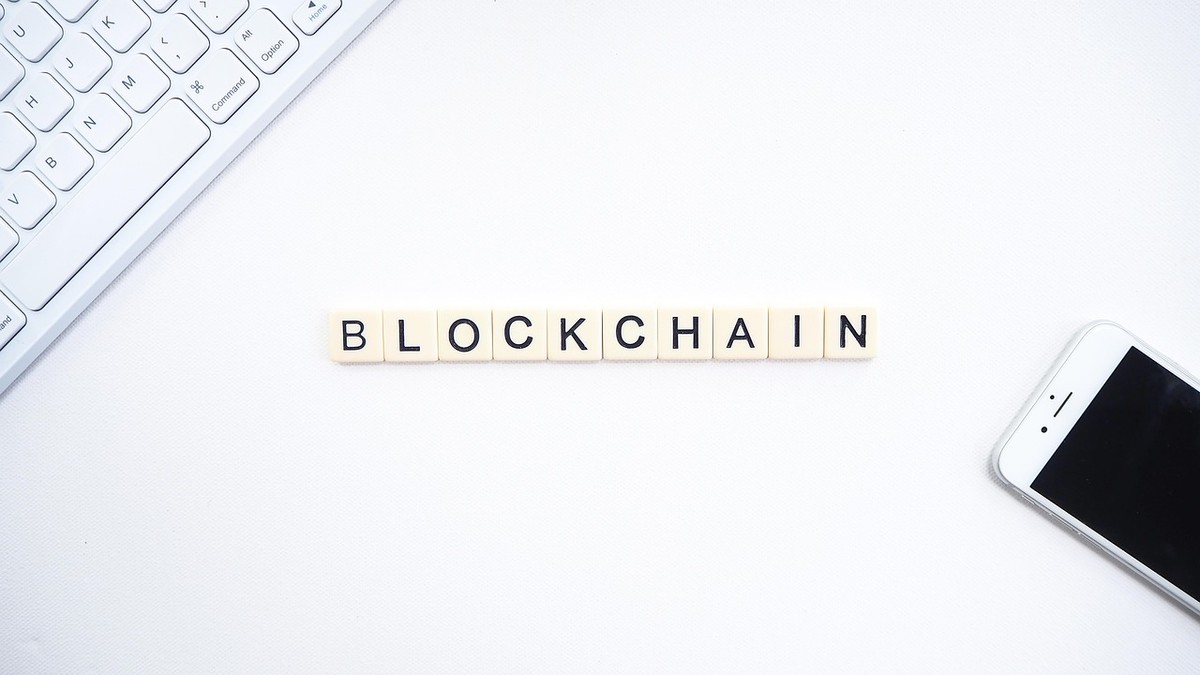 Mạng lưới blockchain với các node phân tán toàn cầu