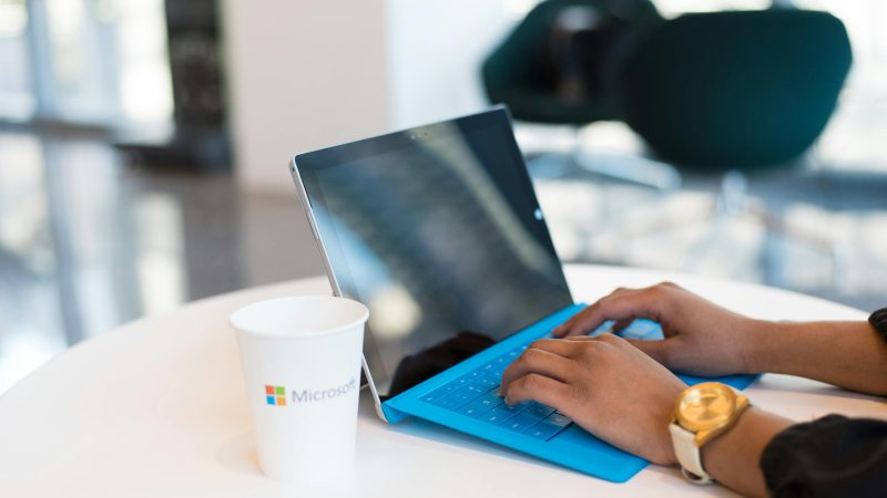 Microsoft Copilot là gì? Hướng dẫn chi tiết từ A-Z cho người mới