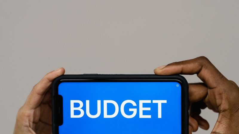 App quản lý chi tiêu nào tốt? So sánh 7 ứng dụng 2026